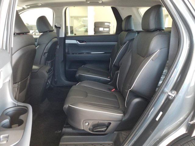 new 2025 Hyundai Palisade car, priced at $43,345