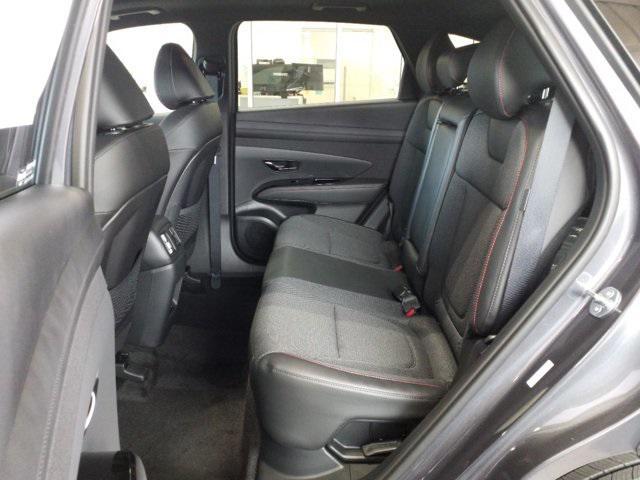 new 2025 Hyundai TUCSON Hybrid car, priced at $36,930