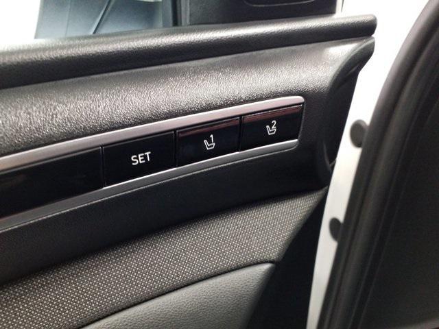 used 2024 Hyundai TUCSON Hybrid car, priced at $38,443