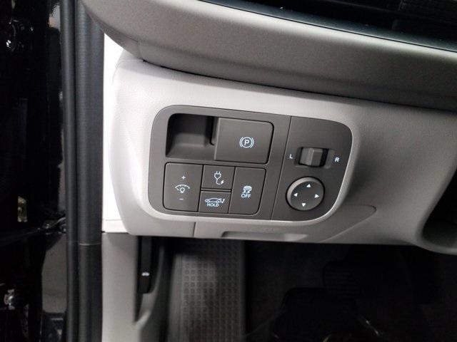 used 2025 Hyundai IONIQ 6 car, priced at $35,744