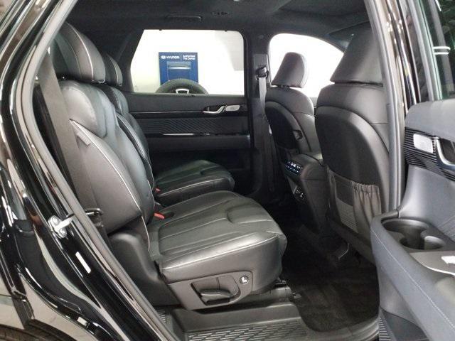 used 2024 Hyundai Palisade car, priced at $45,882