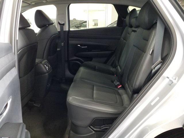 new 2025 Hyundai TUCSON Hybrid car, priced at $34,305