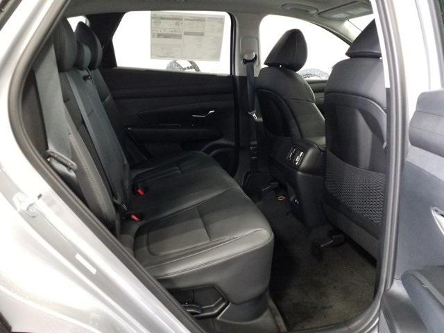 new 2025 Hyundai TUCSON Hybrid car, priced at $34,305