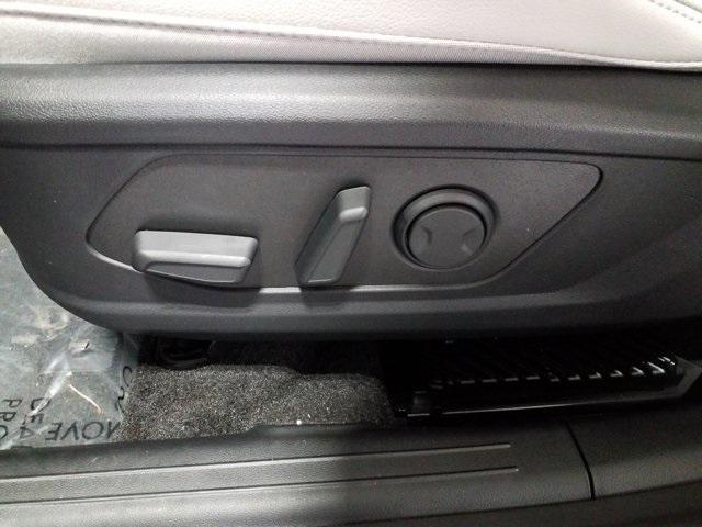 new 2025 Hyundai TUCSON Hybrid car, priced at $38,745