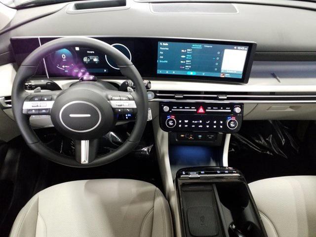 new 2025 Hyundai TUCSON Hybrid car, priced at $38,745