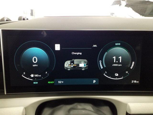 new 2025 Hyundai TUCSON Hybrid car, priced at $38,745