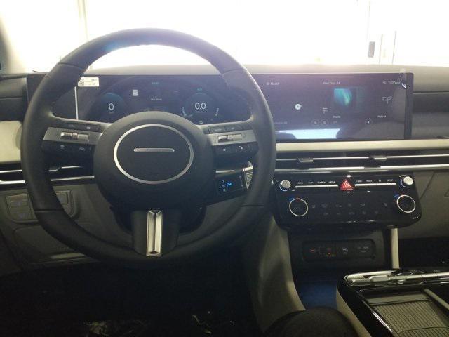 new 2025 Hyundai TUCSON Hybrid car, priced at $33,020