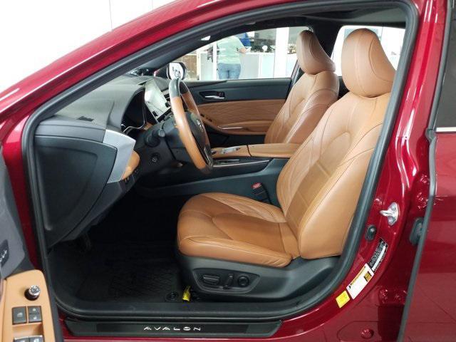 used 2020 Toyota Avalon Hybrid car, priced at $29,883
