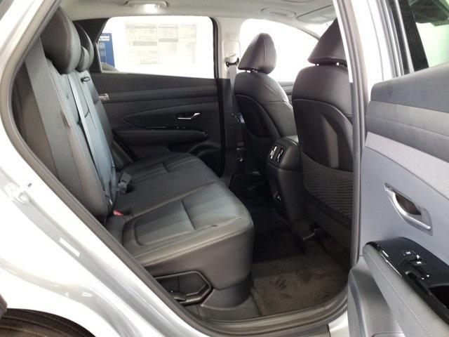 new 2025 Hyundai TUCSON Hybrid car, priced at $42,745