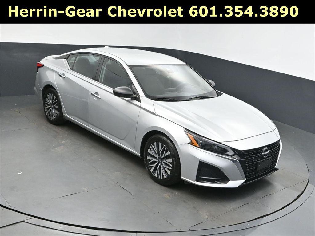 used 2024 Nissan Altima car, priced at $19,500