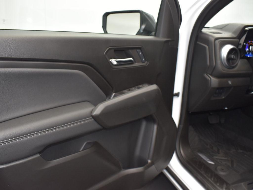 new 2024 Chevrolet Colorado car, priced at $34,155