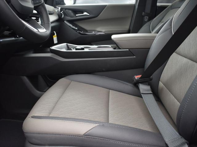 new 2026 Chevrolet Equinox car, priced at $32,805