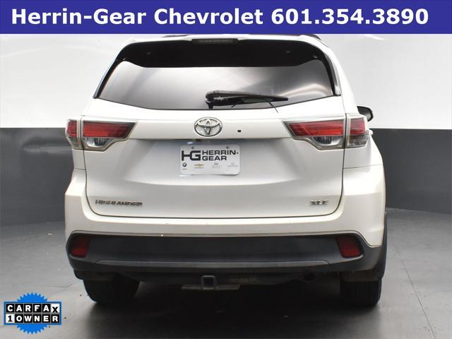 used 2016 Toyota Highlander car, priced at $15,883