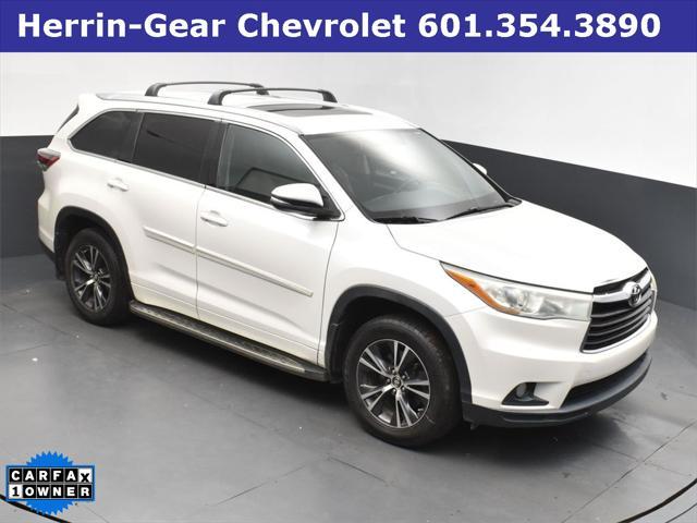 used 2016 Toyota Highlander car, priced at $15,883