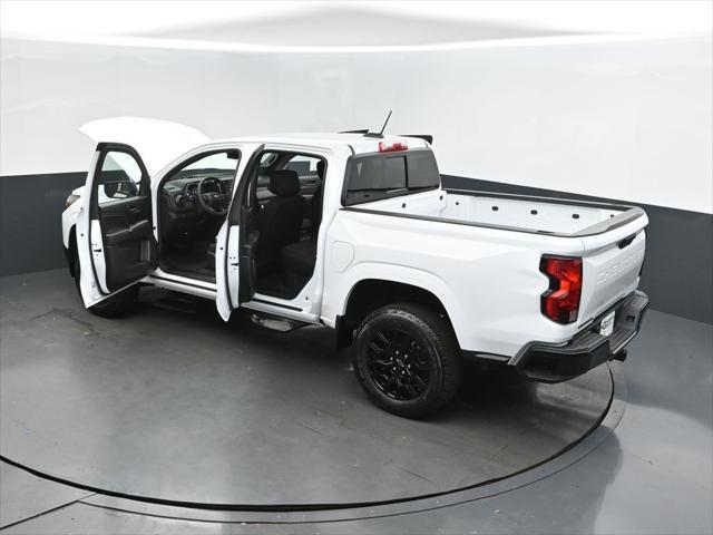new 2025 Chevrolet Colorado car, priced at $33,585