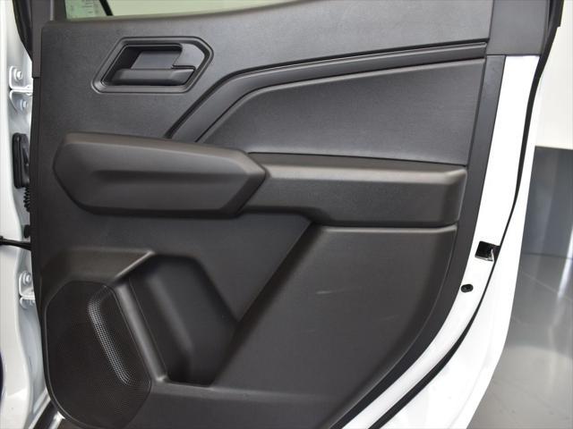 new 2025 Chevrolet Colorado car, priced at $33,585