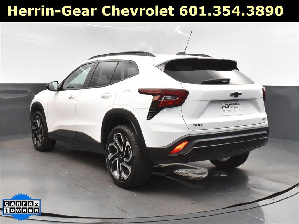 used 2024 Chevrolet Trax car, priced at $24,770