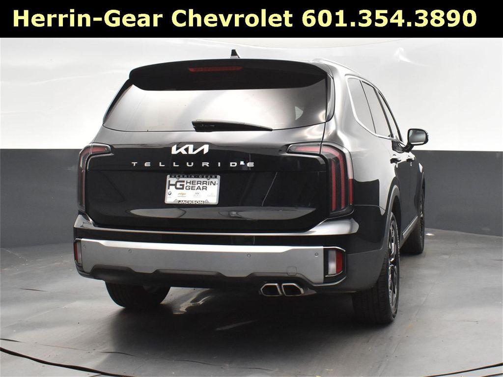used 2024 Kia Telluride car, priced at $37,000