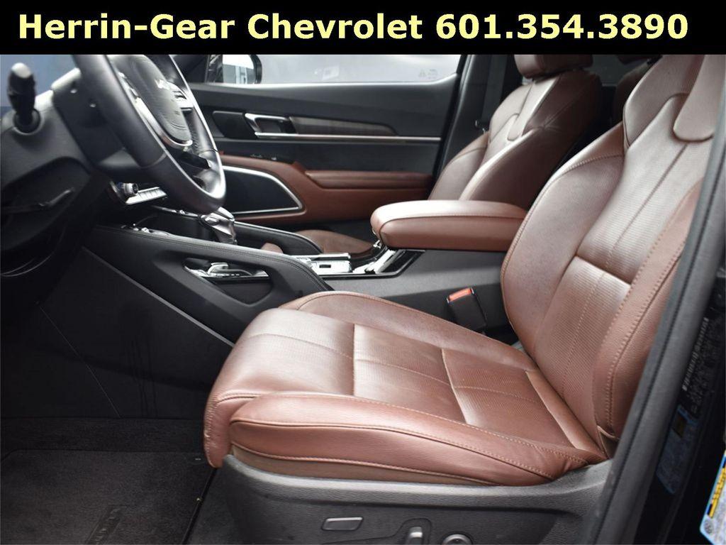 used 2024 Kia Telluride car, priced at $37,000