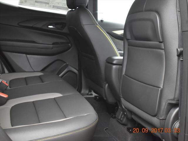 new 2025 Chevrolet TrailBlazer car, priced at $33,470