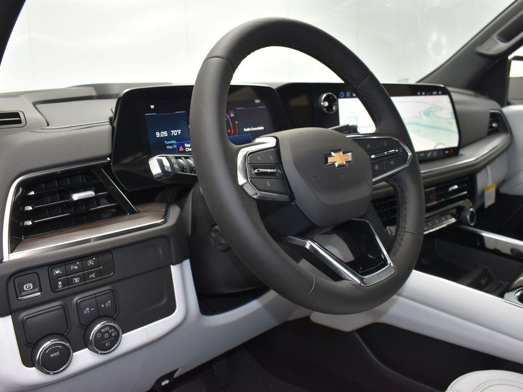 new 2025 Chevrolet Suburban car, priced at $78,320