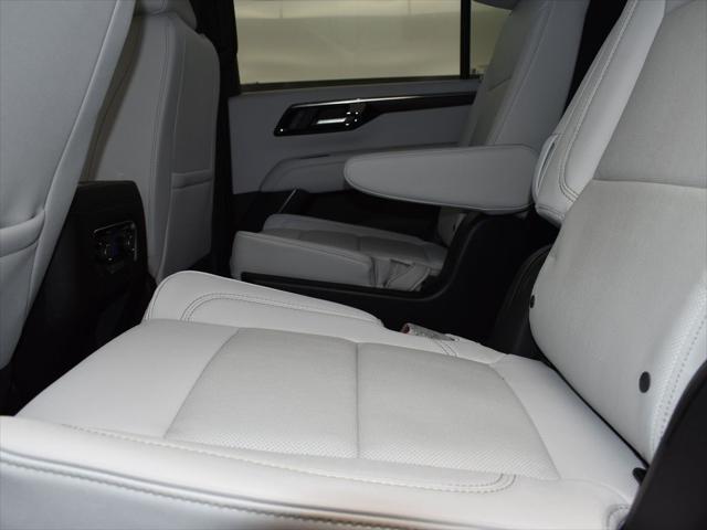 new 2025 Chevrolet Suburban car, priced at $80,320