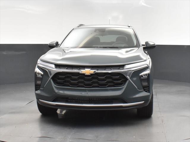 new 2025 Chevrolet Trax car, priced at $26,000