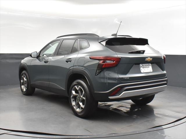 new 2025 Chevrolet Trax car, priced at $26,000