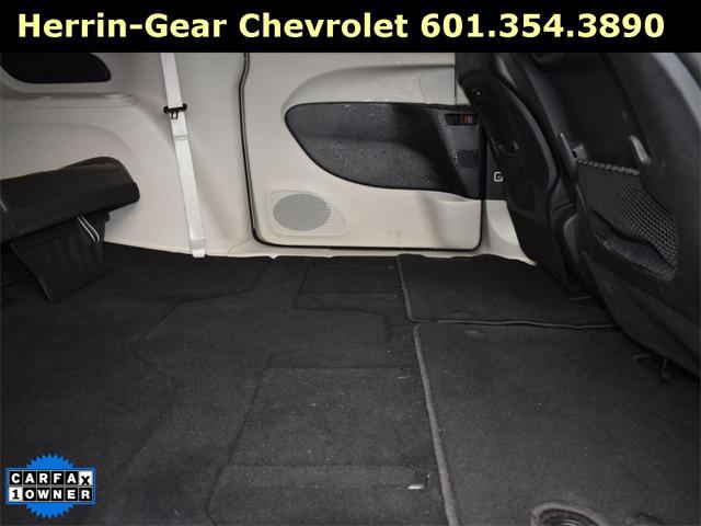 used 2023 Chrysler Pacifica car, priced at $25,477