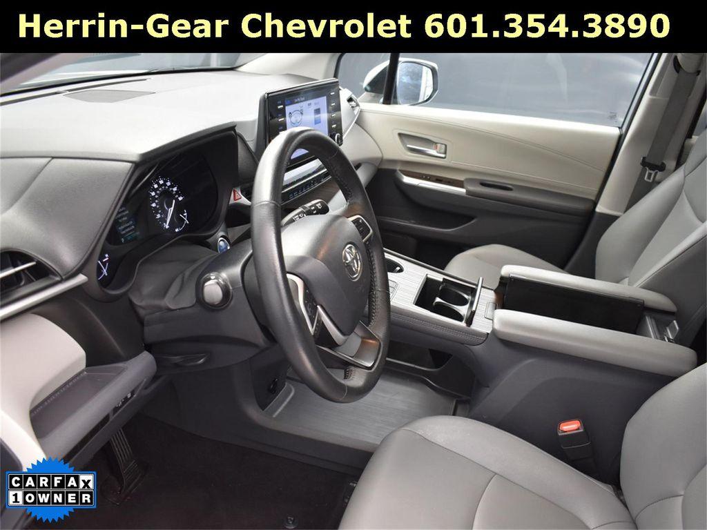 used 2023 Toyota Sienna car, priced at $39,783