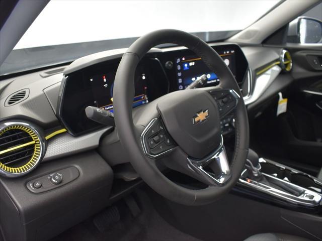 new 2025 Chevrolet Trax car, priced at $25,500