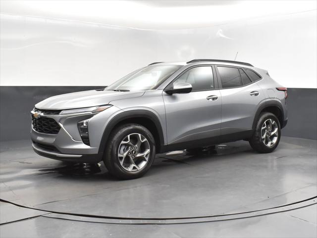 new 2025 Chevrolet Trax car, priced at $25,500