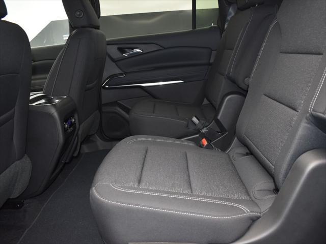 new 2025 Chevrolet Traverse car, priced at $39,895
