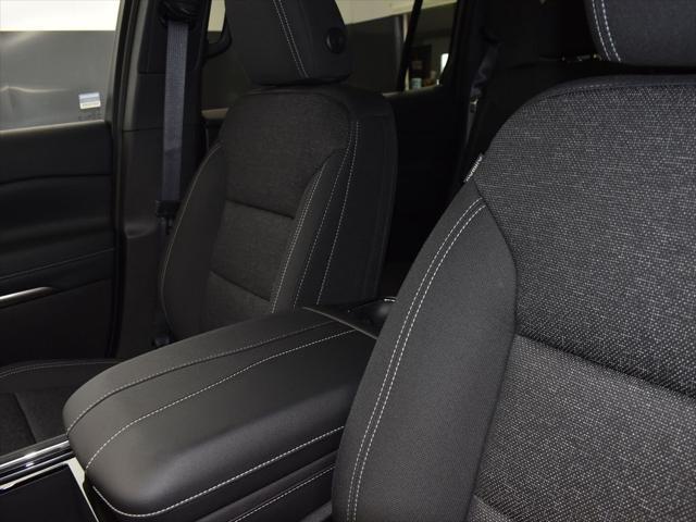 new 2025 Chevrolet Traverse car, priced at $39,895