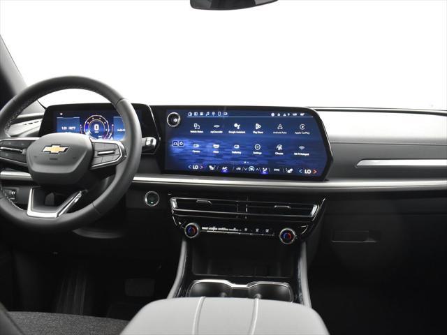new 2025 Chevrolet Traverse car, priced at $39,895