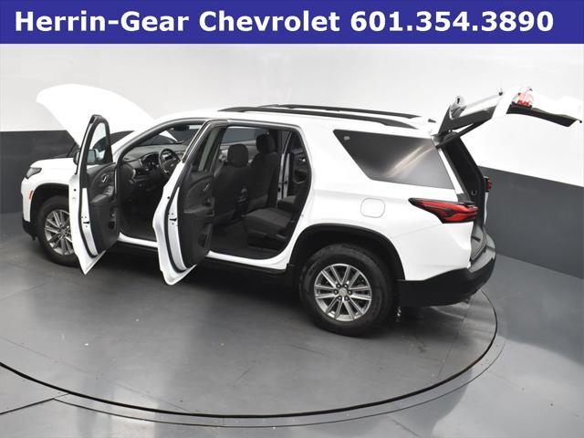 used 2022 Chevrolet Traverse car, priced at $27,793