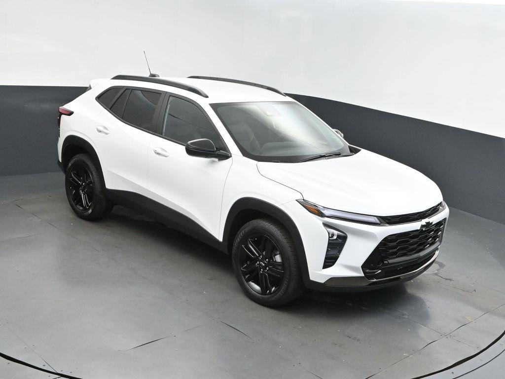new 2025 Chevrolet Trax car, priced at $25,895