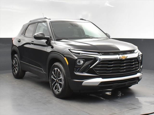 new 2025 Chevrolet TrailBlazer car, priced at $26,385