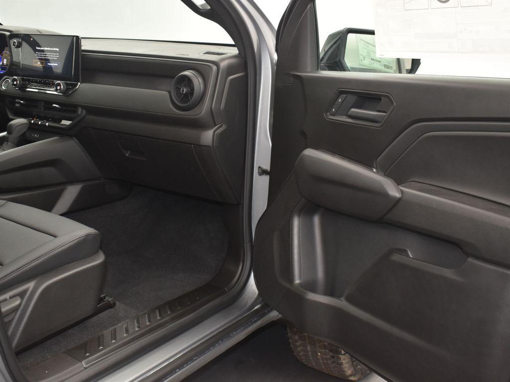 new 2026 Chevrolet Colorado car, priced at $46,395