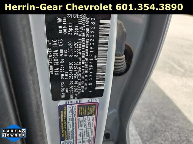 used 2023 Kia Sorento car, priced at $33,333