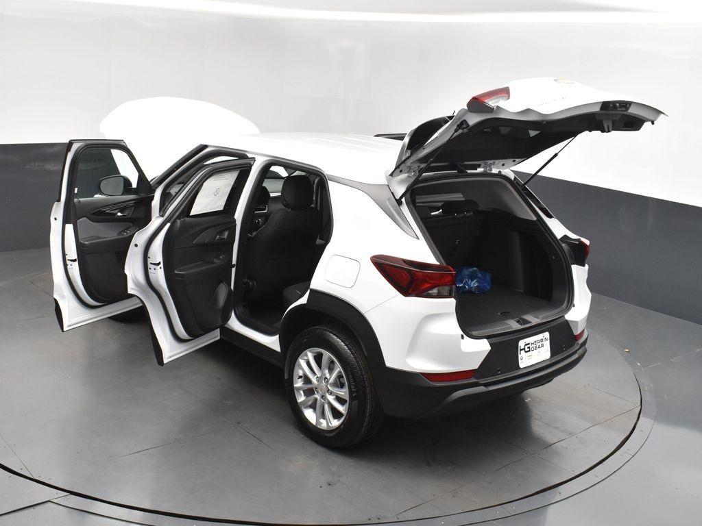 new 2025 Chevrolet TrailBlazer car, priced at $25,285