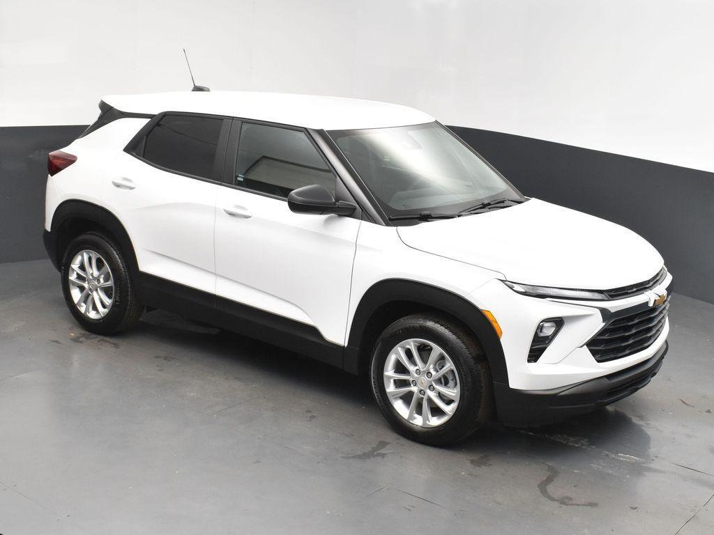 new 2025 Chevrolet TrailBlazer car, priced at $25,285