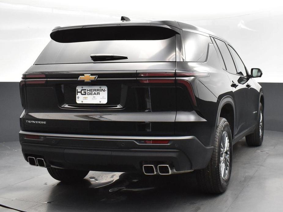 new 2024 Chevrolet Traverse car, priced at $38,995