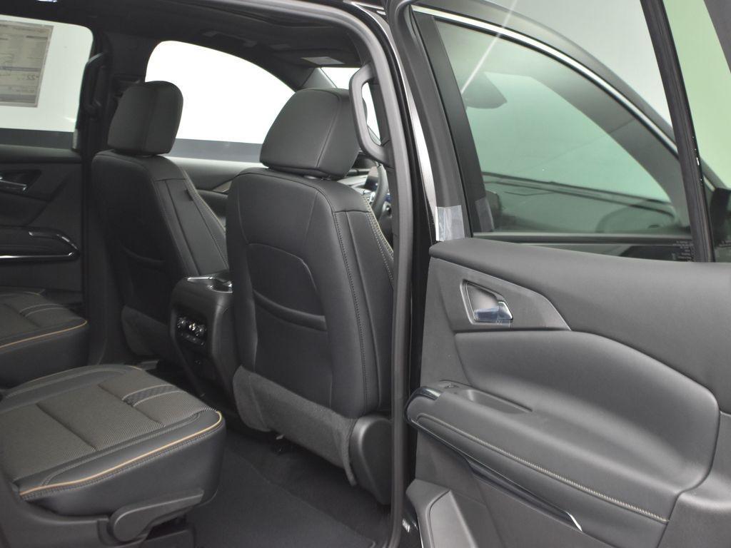 new 2026 Chevrolet Traverse car, priced at $58,920