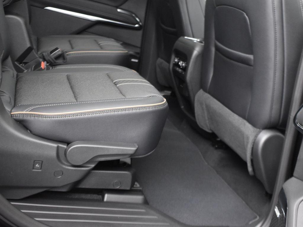 new 2026 Chevrolet Traverse car, priced at $58,920