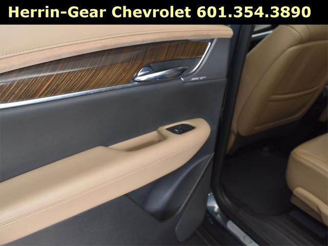 used 2020 Cadillac XT6 car, priced at $35,977