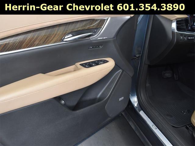 used 2020 Cadillac XT6 car, priced at $35,977