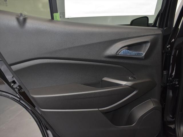 new 2025 Chevrolet Trax car, priced at $26,690