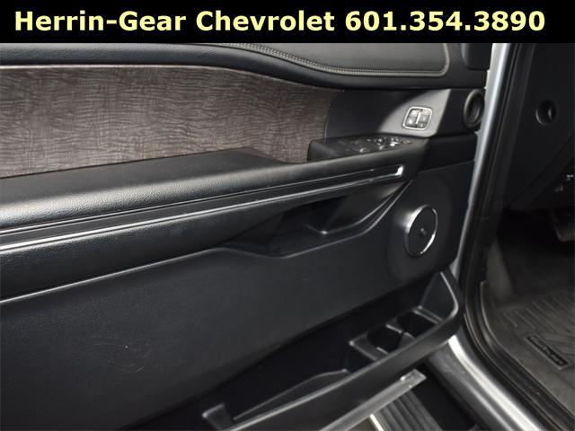 used 2021 Ford Expedition car, priced at $33,333