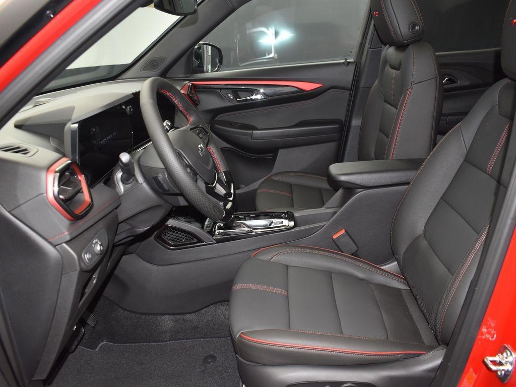 new 2026 Chevrolet TrailBlazer car, priced at $33,870